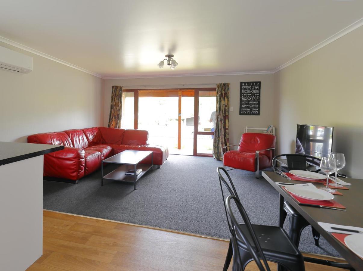 Mokonui Cottage - Te Anau Holiday Home Dış mekan fotoğraf