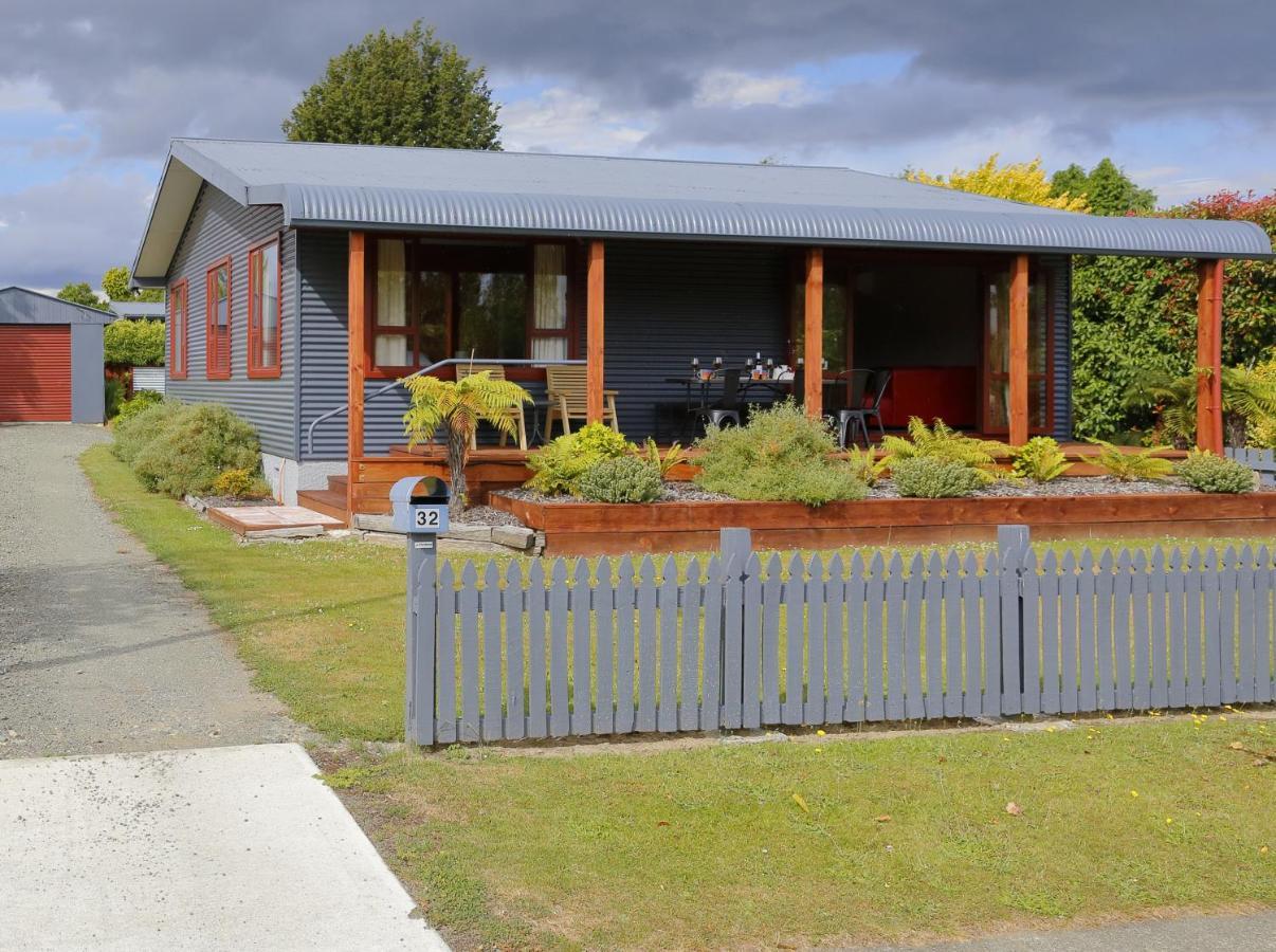 Mokonui Cottage - Te Anau Holiday Home Dış mekan fotoğraf